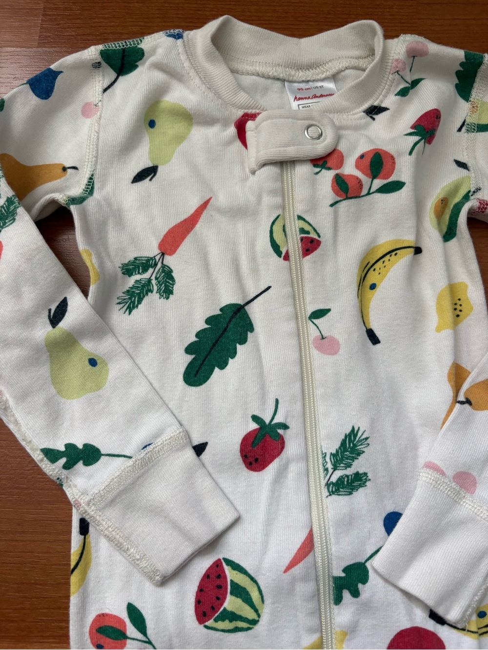 Hanna Andersson Fruit & Veggie Print onesie